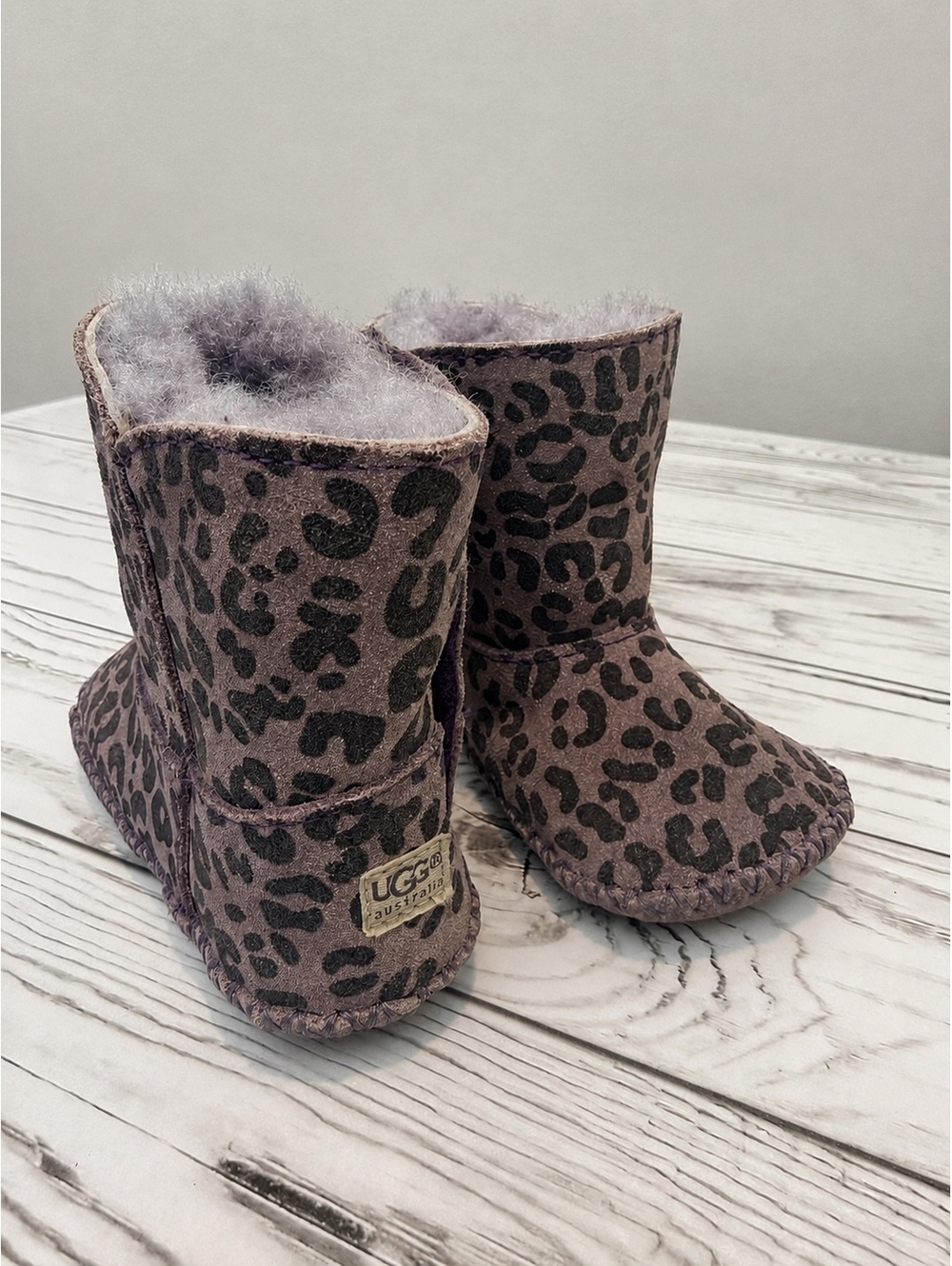 UGG Australia Cassie Baby Size 2/3 Purple Leopard Sheepskin Boots